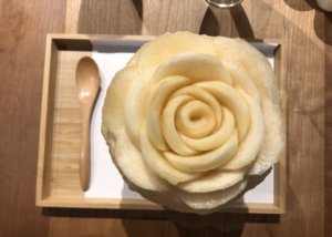 JR西宮|桃を丸ごと！まるで桃のジュースのようなかき氷
