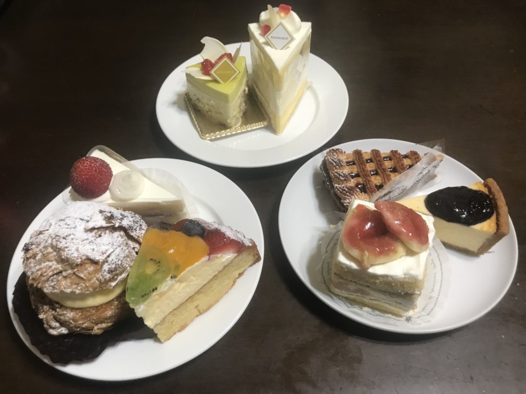 この日なんの日 Vol 2 毎月22日 ショートケーキ3選 夢の食べ比べ Gourmet 西宮の人と人を繋ぐwebメディア ニシマグ