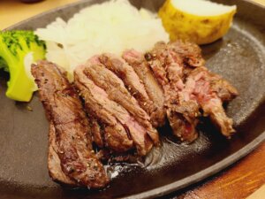 西宮北口｜やわらかく上質な赤身肉「サガリ」をステーキでガッツリと！